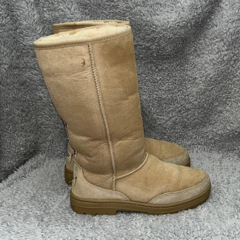 UGG Ultra Tall Boots Womens 6 Sand‎ Sheepskin Embroidered Braid 5245 Made in NZ